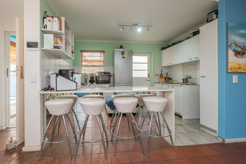 To Let 2 Bedroom Property for Rent in Costa Da Gama Western Cape